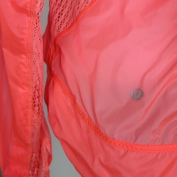 Lululemon Run Nothing To Hide Jacket Flash Coral Pink Mesh Panels Back Size 8 - Picture 7 of 13